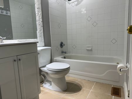 For Lease - 189 Galloway Road Unit# 8, Toronto, Ontario - Photo 4