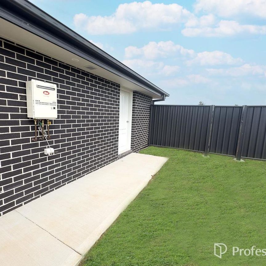 3 Bedroom Duplex For Lease in Moore Creek - Photo 1