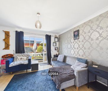 2 bedroom property to rent - Photo 1