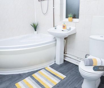 7 bedroom terraced house to rent - Photo 5