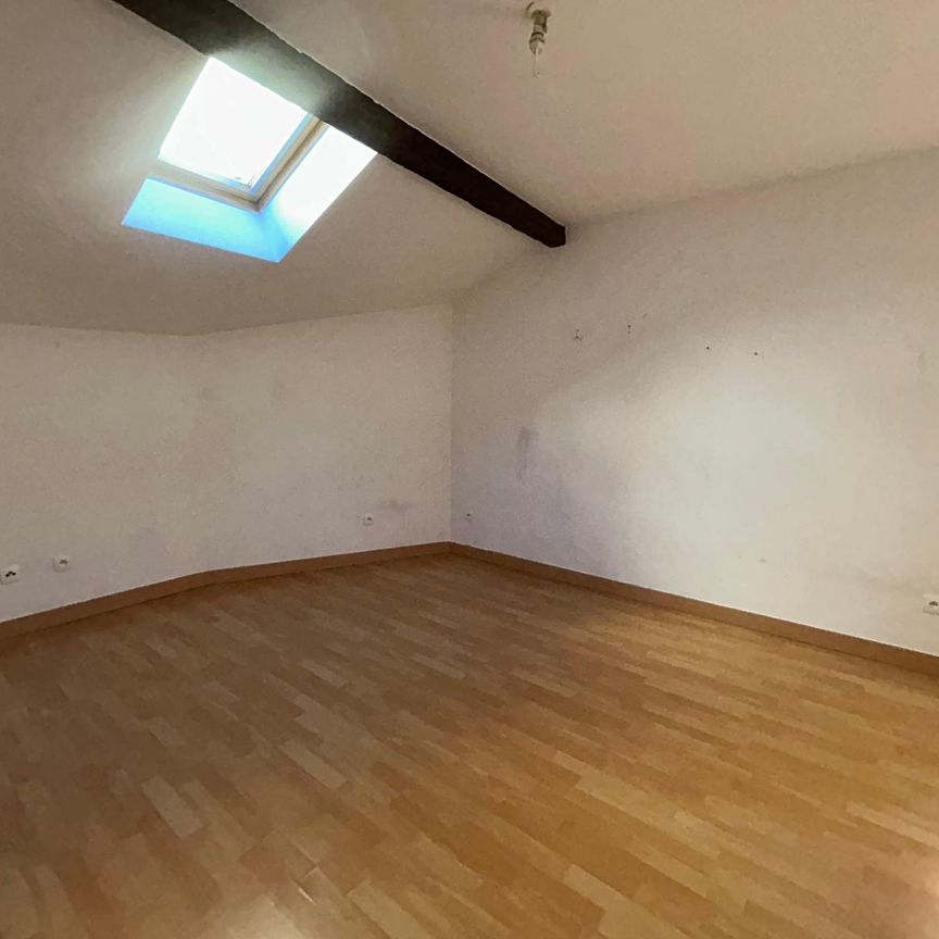 Location Appartement 4 pièces 70m² ANNONAY 07100 - Photo 1