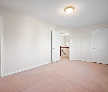 For Lease - 2947 HAMMOND Road, Mississauga, Ontario - Photo 1