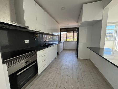 Arrendamento | Apartamento T3 | Odivelas como novo junto ao metro. - Photo 5