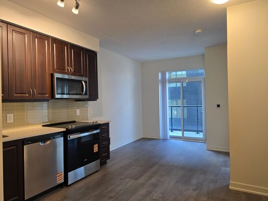 For Lease - 38 Annie Craig Drive Unit# 510, Toronto, Ontario - Photo 1