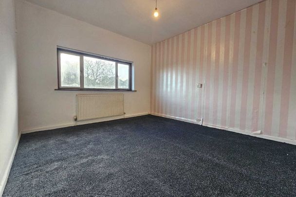 Lechlade Road - Photo 1