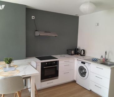 A LOUER APPARTEMENT MEUBLE T2 LAVAL - Photo 6