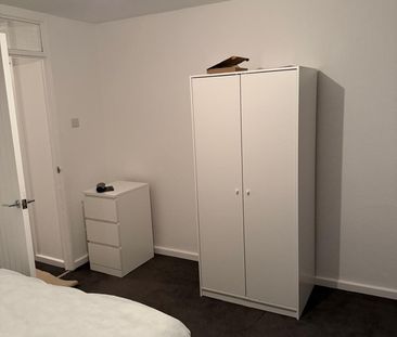 Room in a Shared House, Aisgill Avenue, W14 - Photo 6