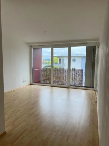 TOP-Studentenappartement in Komfortgröße mit Balkon - modern und hell - Photo 5