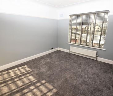 Booker Avenue, Liverpool - Photo 4