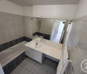 Location Appartement 2 pièces 46m² MARIGNANE 13700 - Photo 4