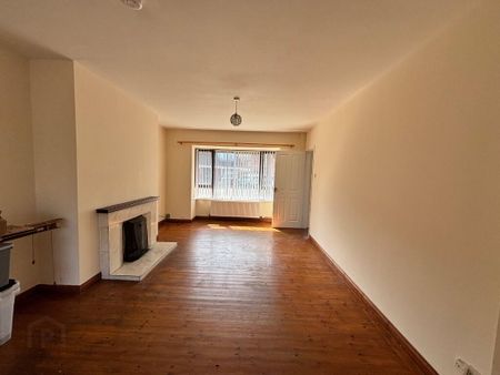 43 Town Park, Carrickfergus, BT38 8FG - Photo 3