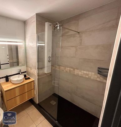 Location Appartement 2 pièces 41m² ST DENIS 97400 - Photo 1