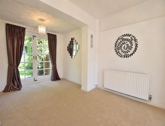 3 Bedroom Semi Detached Available Arranging tenancy - Photo 1