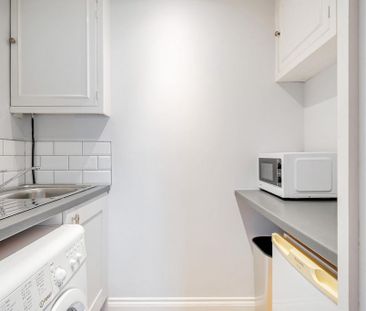 4 bedroom terraced house to rent - Photo 2