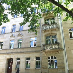 Nahe dem Großen Garten - Gemütliche 2-Zimmerwohnung mit Balkon - Photo 2