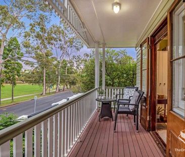 Furnished four bedrooms house at front of Park, Heart of Toowong - Photo 1