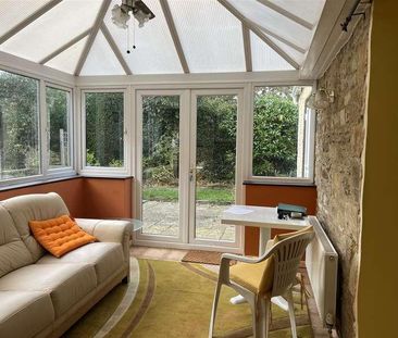 Rosslyn, Barns Lane, Burford, Oxfordshire, OX18 - Photo 4