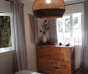 Charming 2BR Home with Garden! - Photo 4