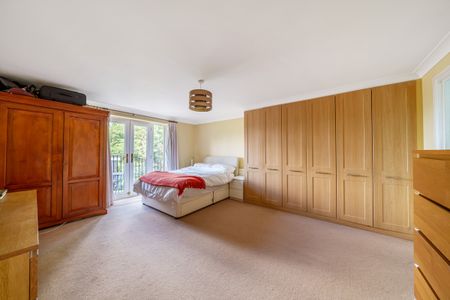 Ridgeway Gardens, Highgate, London, N6 - Photo 3