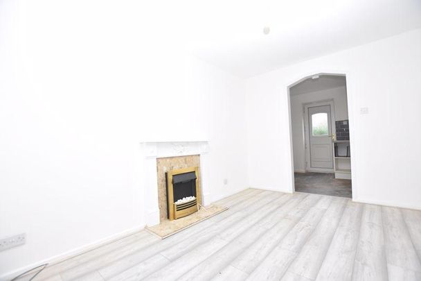 2 bedroom semi-detached house to rent - Photo 1