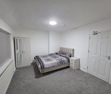 Room in a Shared House, Allendale Road, B25 - Photo 5