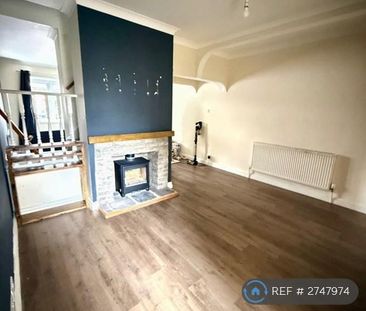 3 bedroom terraced house to rent - Photo 3
