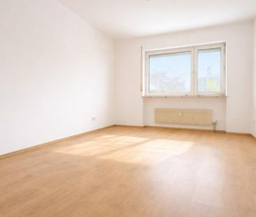 Ruhige und gepflegte Zwei-Zimmer-Küche-Bad Wohnung in Darmstadt-Wix... - Photo 2