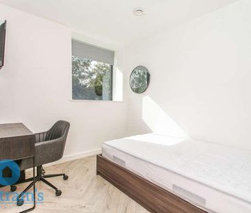 Professional Ensuite Rooms Inc Bills, Beeston, NG9 - Photo 5