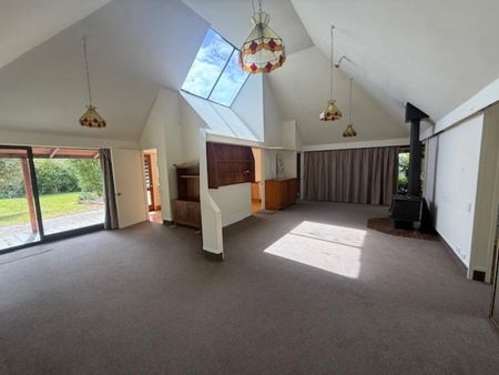 Quiet Living Surrounded by Vineyards - Photo 2