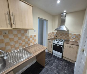 2 Bed Terraced House, Southgate Road, L13 - Photo 6