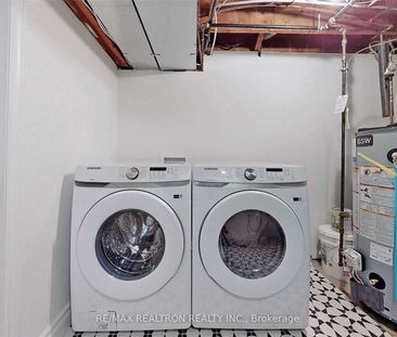 For Lease - 3151 St Clair Avenue, Toronto, Ontario - Photo 6