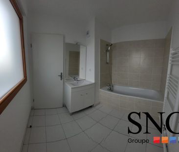 T2 AVEC LOGGIA + PARKING EN SOUS SOL - Photo 5