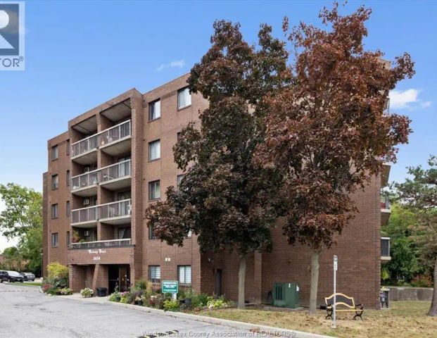 3950 WYANDOTTE STREET East Unit# 306 — 1 Bedroom - Photo 1