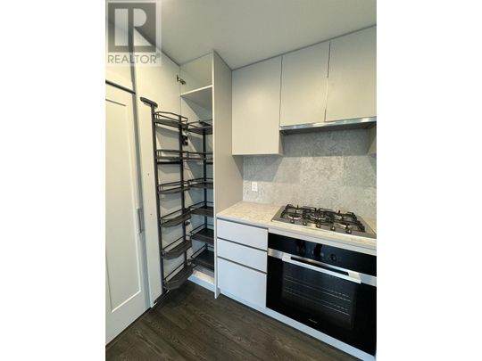 4080 LAUREL STREET, Vancouver, British Columbia - Photo 1