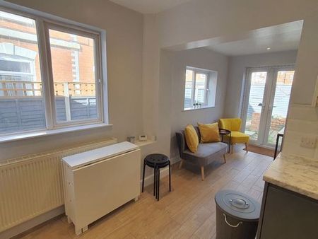 Morpeth Street, Gloucester - Photo 2