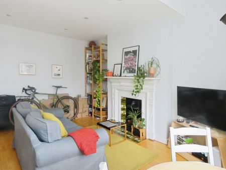 Gleneldon Road, London, SW16 2BD - Photo 2