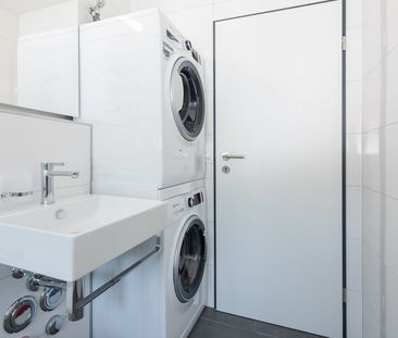 TOLLE ATTIKAWOHNUNG MIT GROSSEM BALKON ZU VERMIETEN - Foto 6
