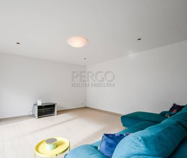 PERGO - Moderný 4-izbový rodinný dom na Kolibe - Photo 3