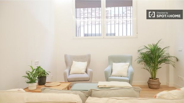 madrid, Community of Madrid 28020 - Photo 1