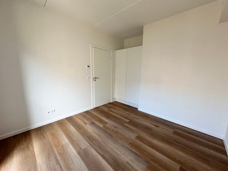 Moderne 3-værelses lejlighed i Nørresundby med altan og tagterrasse - Photo 4