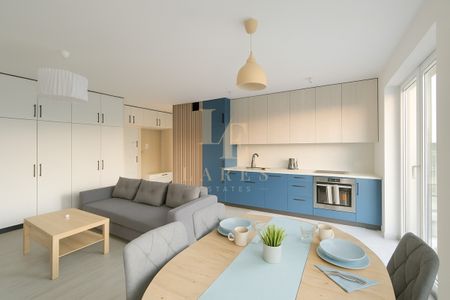 Klimatyzacja | PKP Gocławek | Wysokie sufity - Photo 3