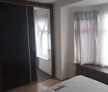 4 Bed Semi-Detached House, Upper Chorlton Road, M16 - Photo 6