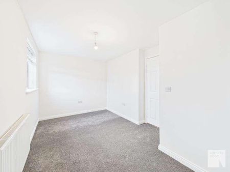 Gravenmoor Drive :: Manchester, M7 - Photo 5