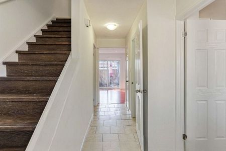 For Lease - 45 Hansen Road Unit# 57, Brampton, Ontario - Photo 2