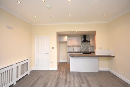 2 bedroom apartment to rent - Photo 4