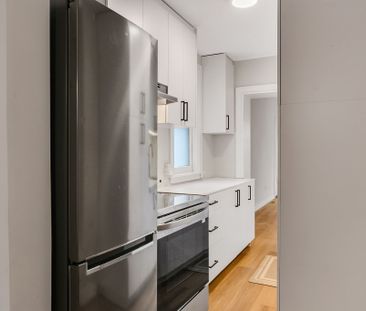 For Lease - 633 St Clair Avenue Unit# Upper, Toronto, Ontario - Photo 6