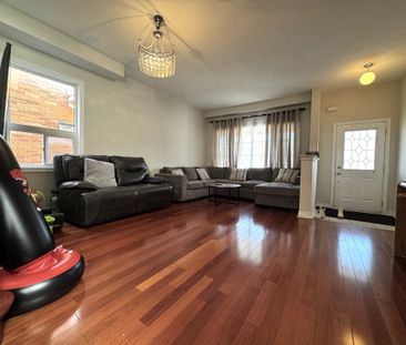 For Lease - 61 Ten Oaks Blvd N/A, Vaughan, Ontario - Photo 4