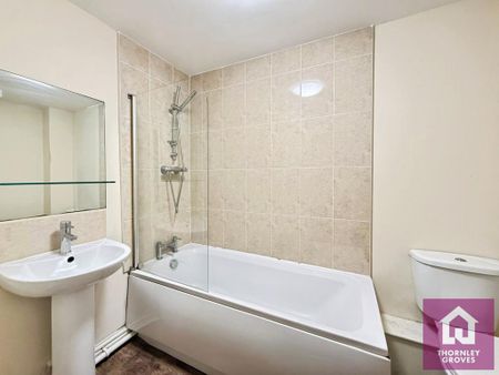 2 bedroom flat to rent - Photo 5