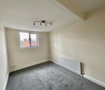 2 bedroom property to rent - Photo 2