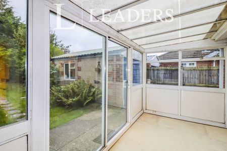 2 bedroom bungalow to rent Sprowston, Norwich, NR7 - Photo 3